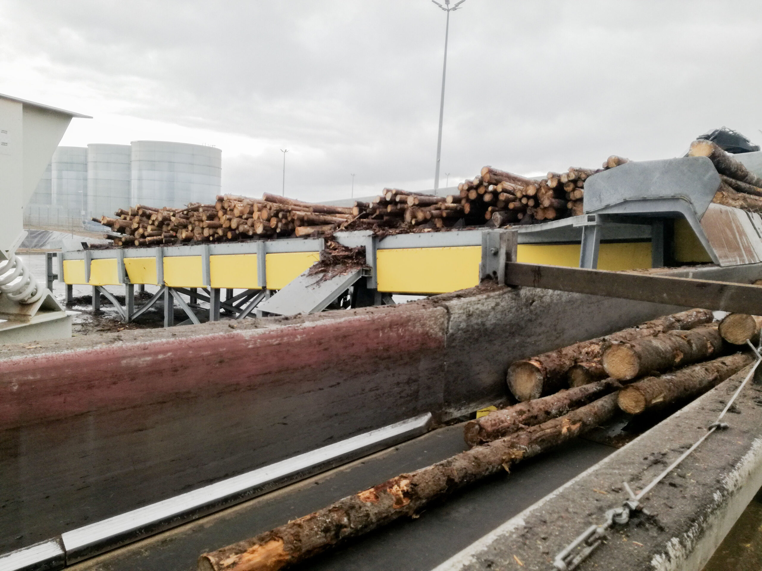 TCG – Traverse Chain Conveyors